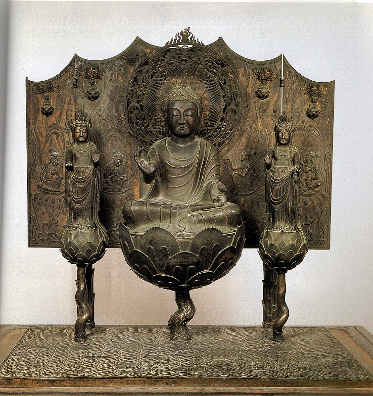 《銅造阿弥陀如来及両脇侍像(伝橘夫人念持仏)》 白鳳時代(7~8世紀) 法隆寺 《銅造阿弥陀如来及両脇侍像(伝橘夫人念持仏)》 白鳳時代(7~8世紀) 法隆寺