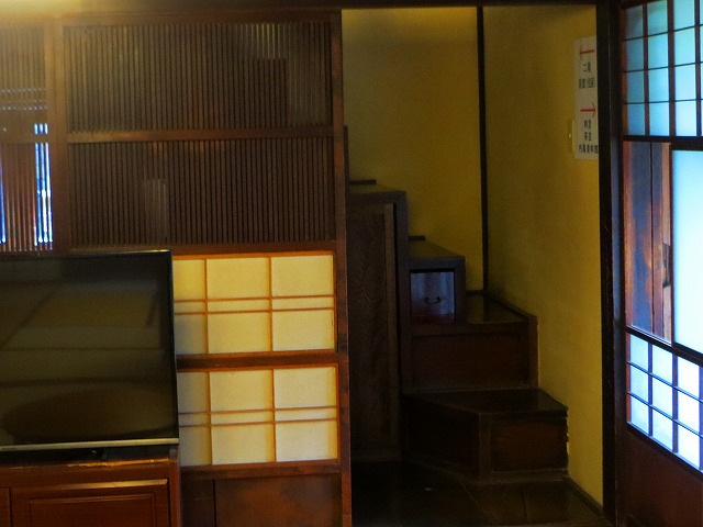 2025/11/21(8)@ɐAɐ͍菤l