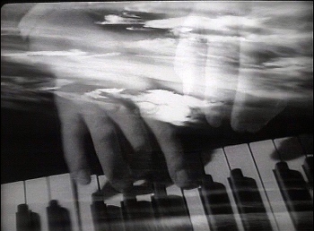 『狂恋：魔人ゴーゴル博士』 1935、約25分：幻(1)