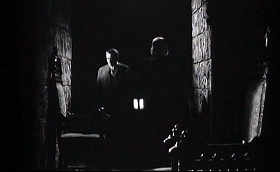 『血ぬられた墓標』 1960　約38分：廊下