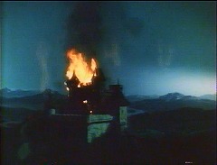 『恐怖の吸血美女』 1971　約1時間30分：炎上する城～『ドラキュラ復活！　血のエクソシズム』(1970)