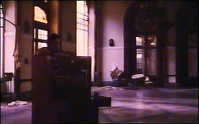 『季節のはざまで』 1992　約34分：一階ロビー