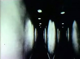 Standish Lawder "Corridor" 約13分 Standish Lawder "Corridor" 約13分