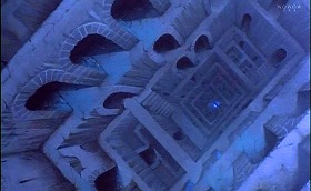 『ヘルレイザー２』 1988　約1時間30分：異界の迷宮、真上から