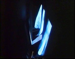 『ワックス・ワーク』 1988　約30分：吸血鬼のエピソード、廊下の俯瞰